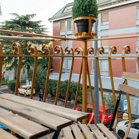 Leader 3 - Monzino - Hockey Msg Arena - Linate - Apartmán